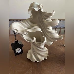 Cracker Barrel Ghost